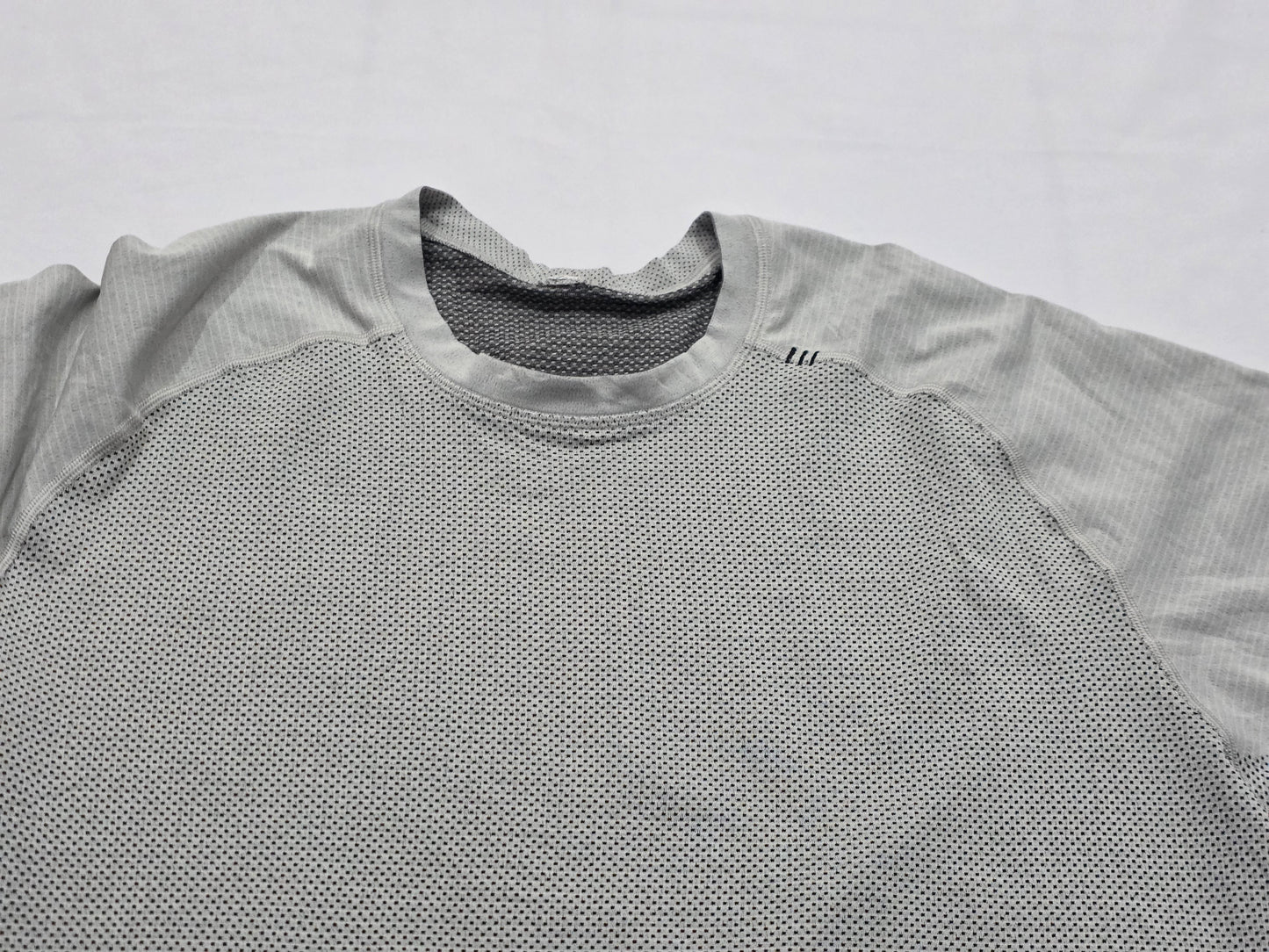 Playera Lululemon Xgrande Xl Gris Deportiva