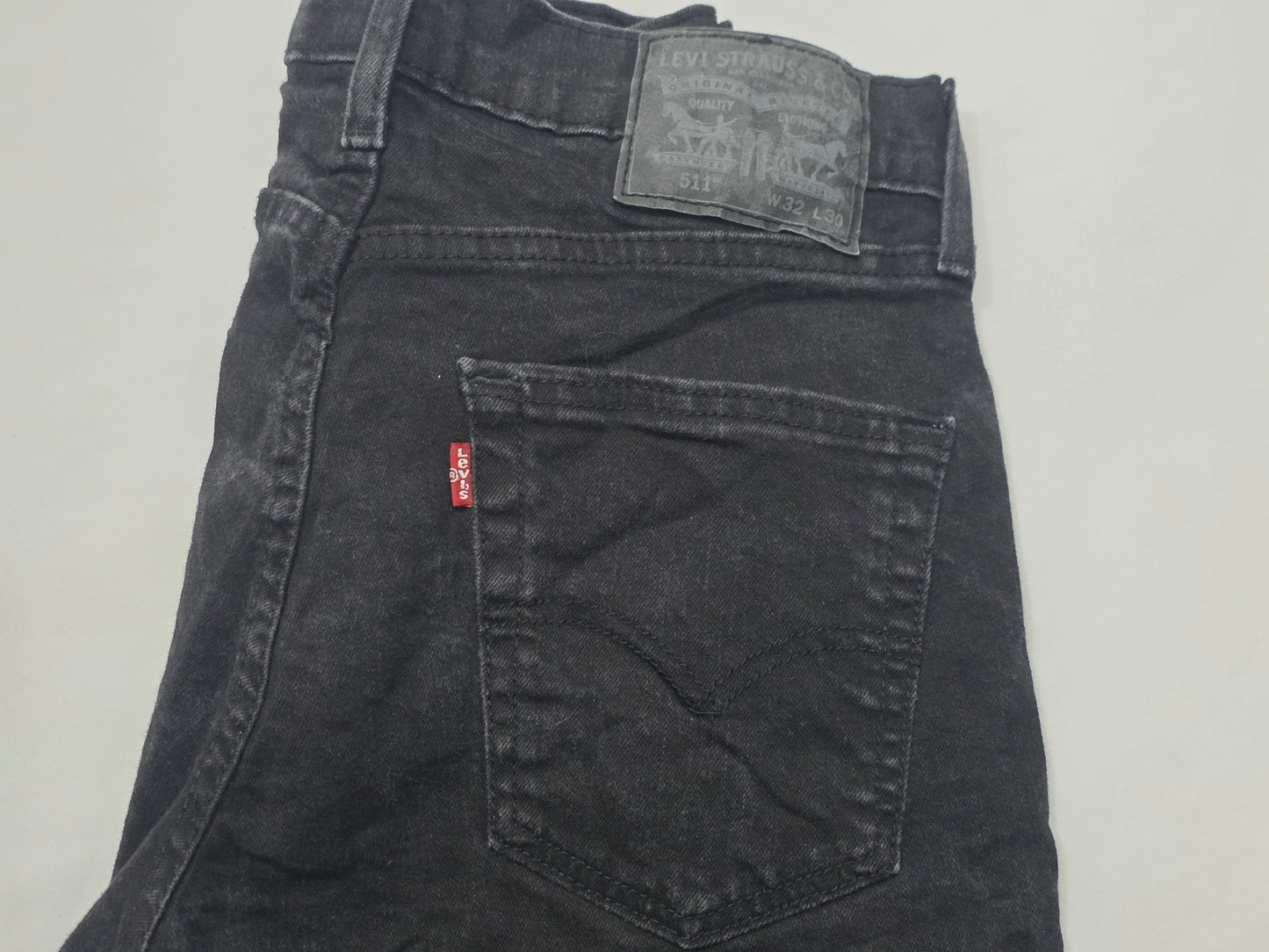 Pantalon Slimfit Levis 511 32x30 Negro (Usado)