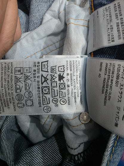 Pantalon Recto Levis 550 34x32 Azul (Usado)