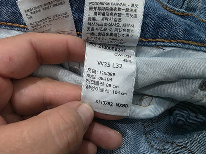 Pantalon Levis 505 35x32 Azul Claro (Usado)