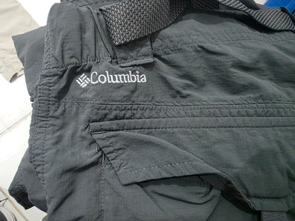 Pantalon Con Cinturon Columbia 36x34 Gris (Usado)