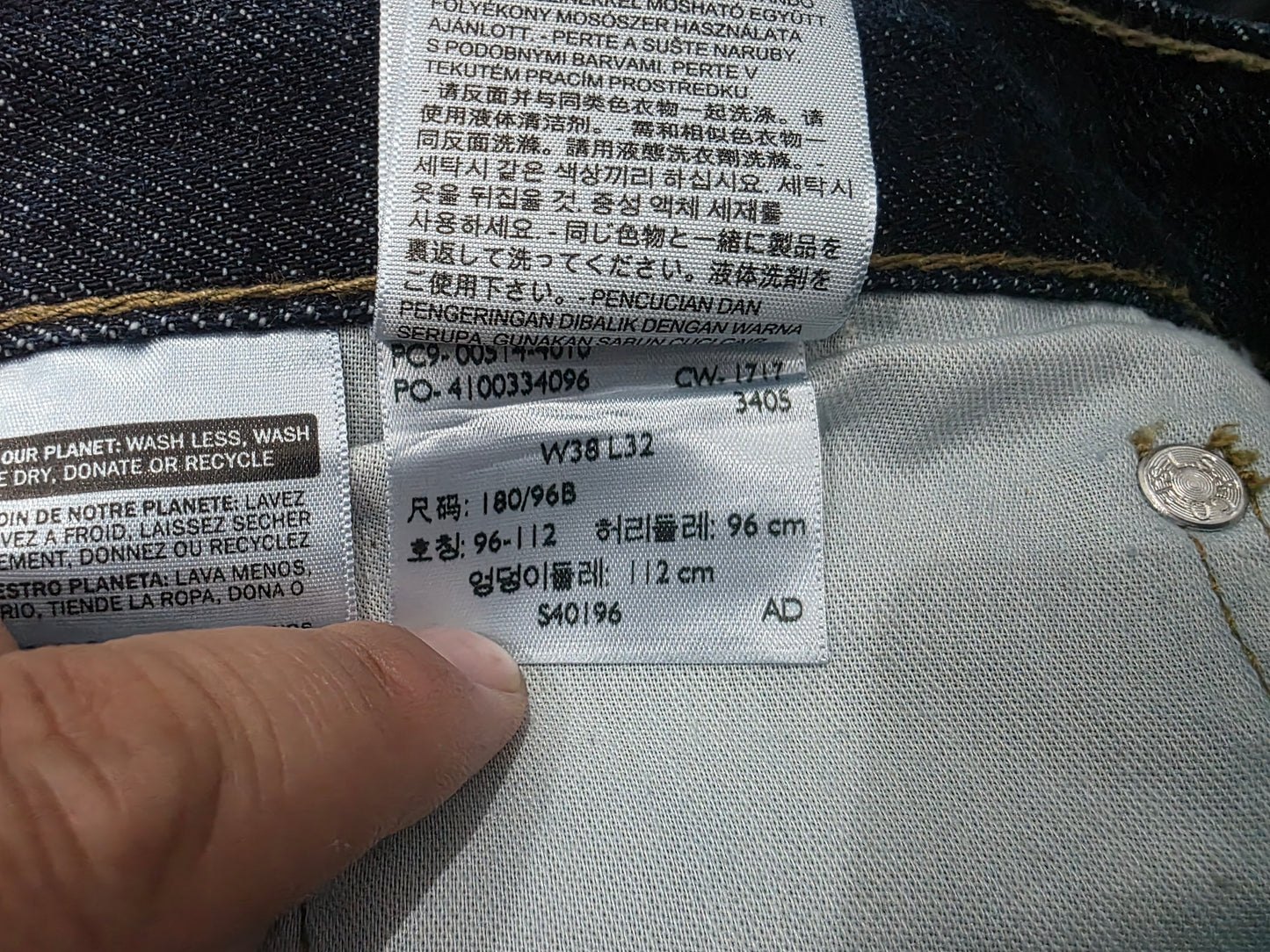 Pantalon Levis 514 38x32 Recto Azul Marino (Usado)