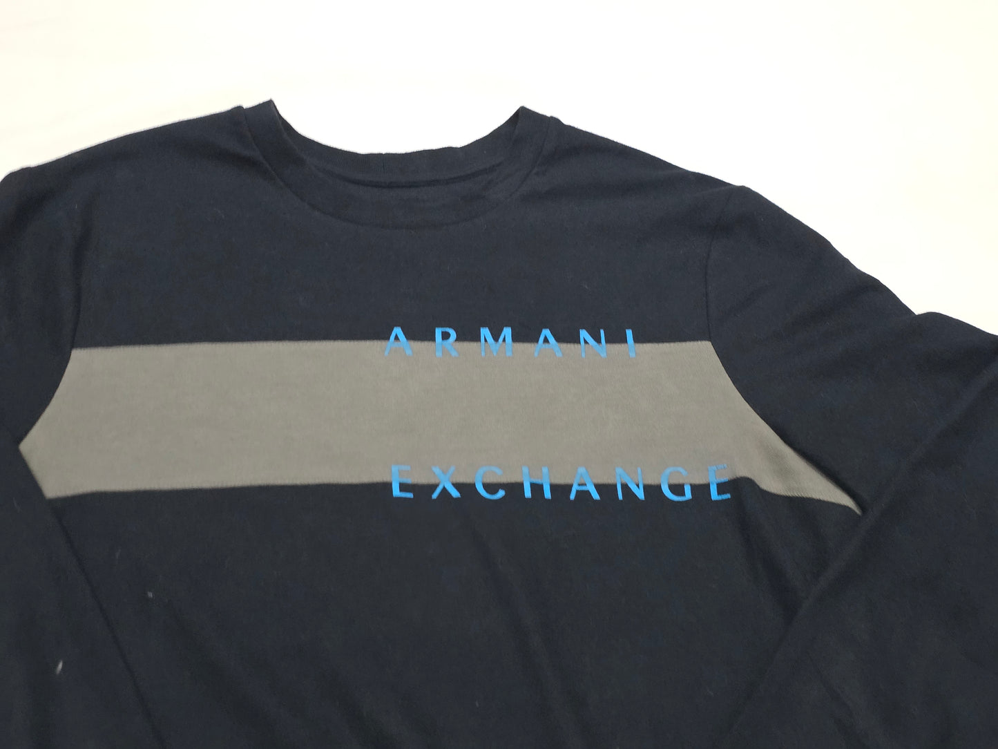 Playera Manga Larga Armani Exchange Mediana M Negro (Usado)