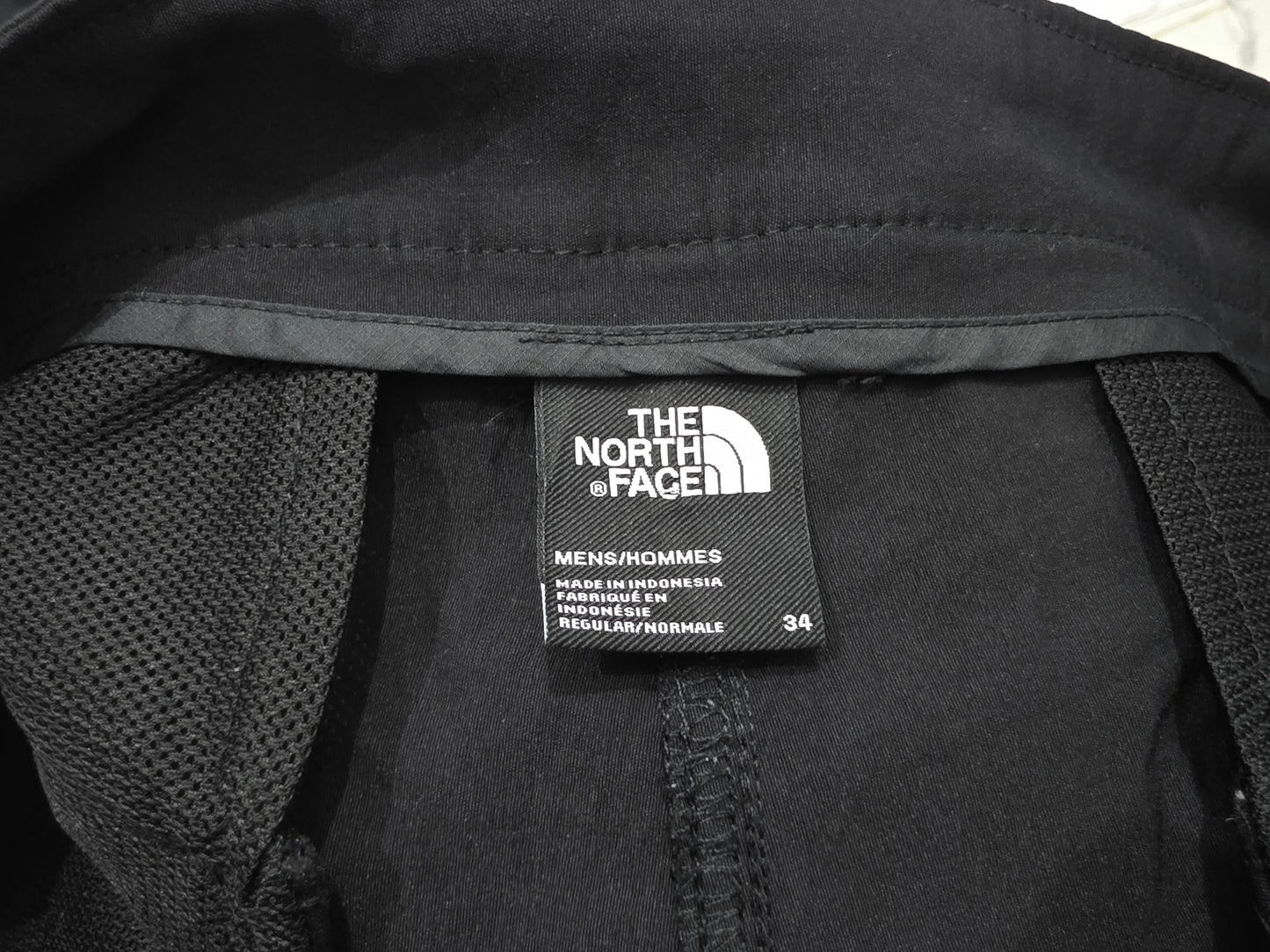 Bermuda The North Face Talla 34 Negro (Usado)
