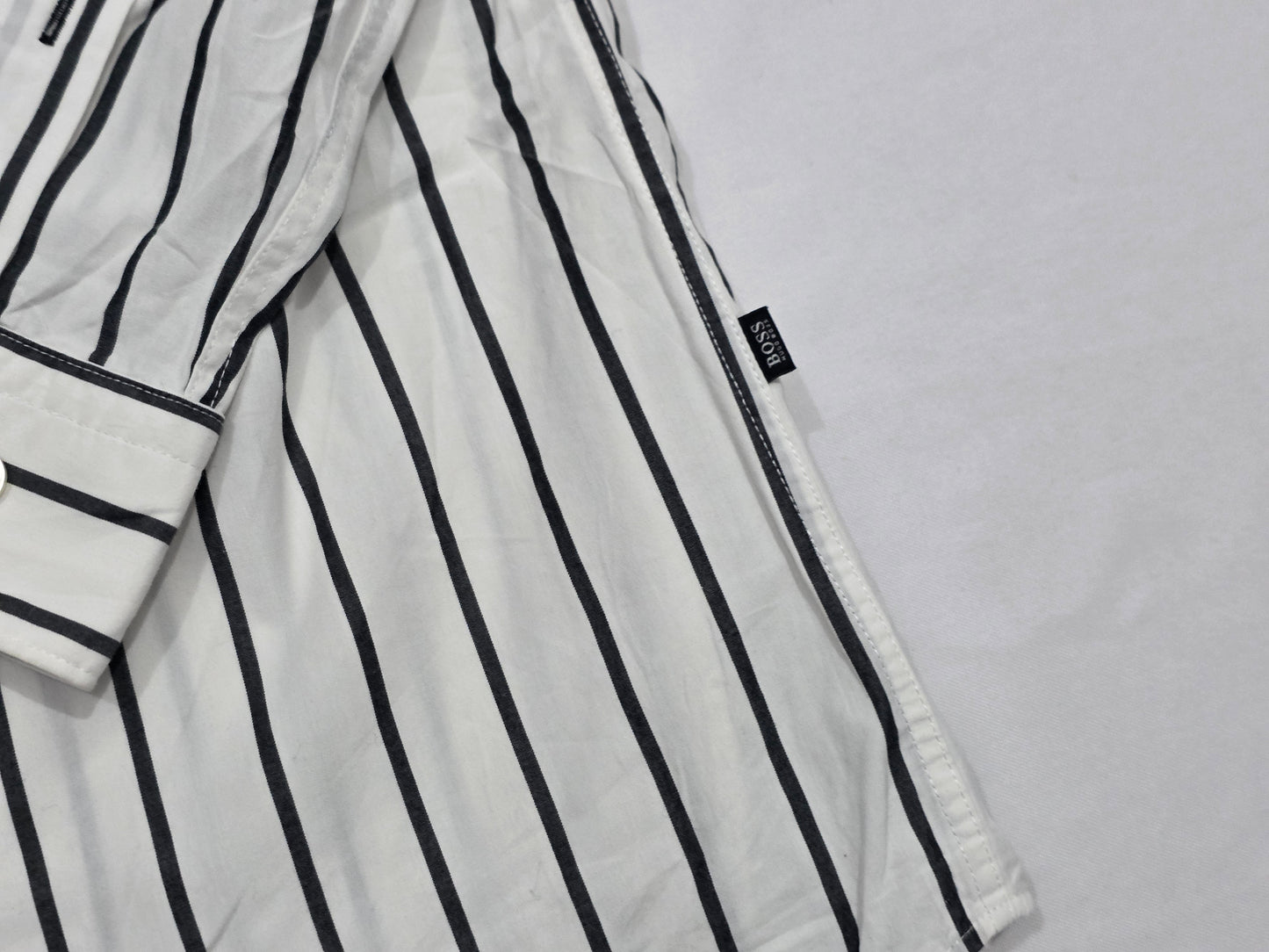 Camisa Relaxed Fit Hugo Boss Xgrande Xl Blanca Linea Negra (Usado)