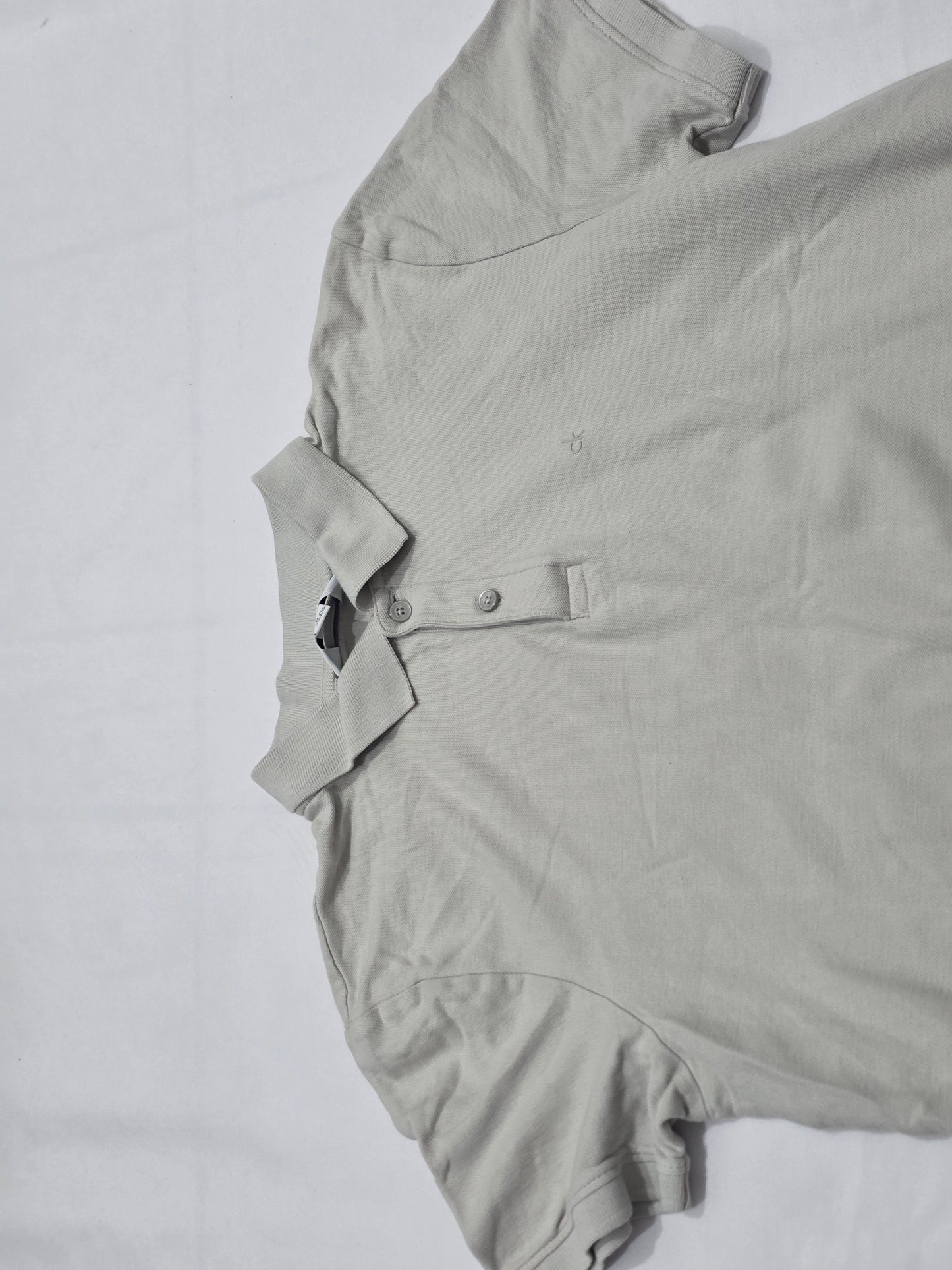 Playera Polo Calvin Klein Mediana M Gris