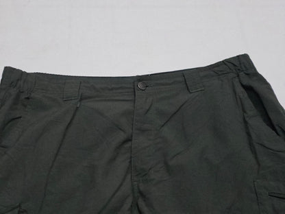 Bermuda Columbia Talla 36 Verde