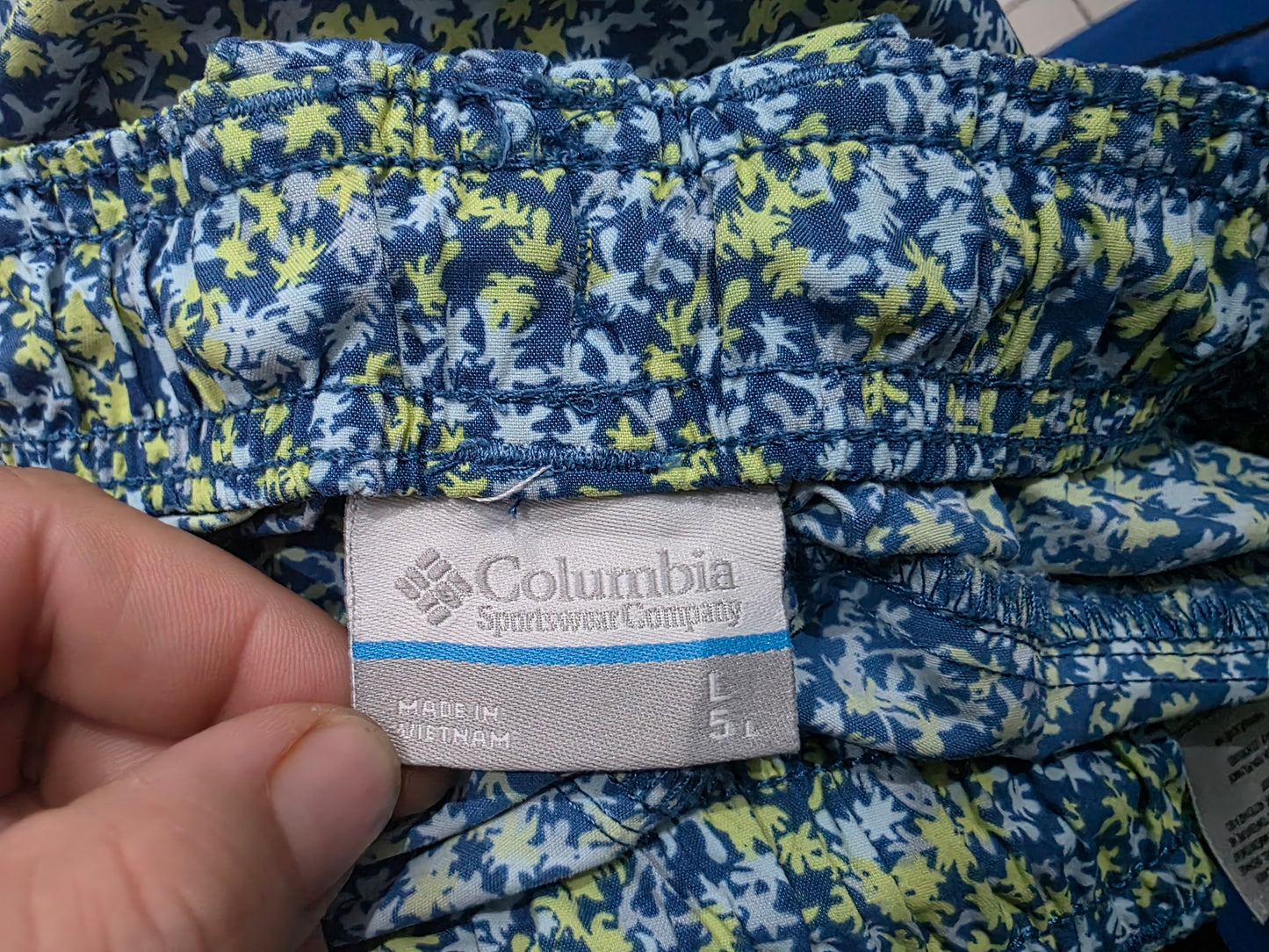 Bermuda Columbia Grande L Azul Y Verde Figuras