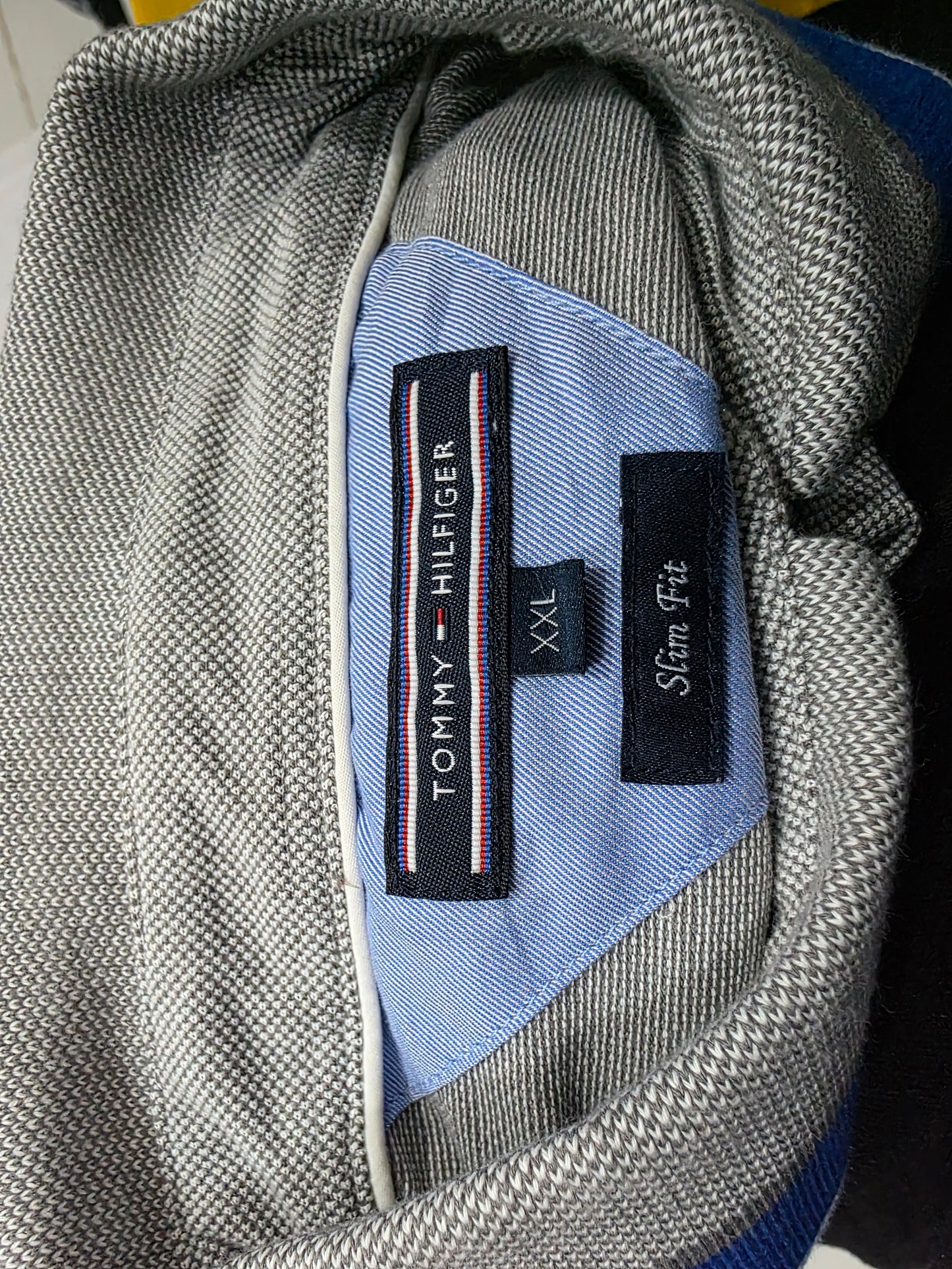 Playera Polo Tommy Hilfiger 2xl Gris Y Azul (Usado)