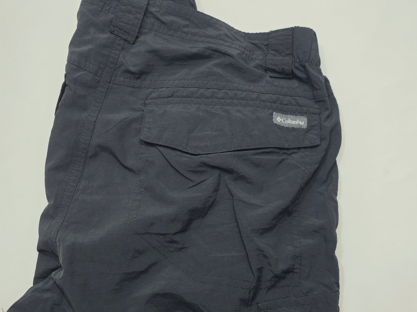 Pantalon Convertible Columbia 32x30 Recto Negro (Usado)