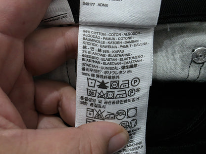 Pantalon Levis 513 34x30 Recto Negro (Usado)