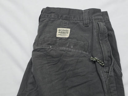 Pantalon Columbia 34x32 Recto Gris Deslavado (Usado)