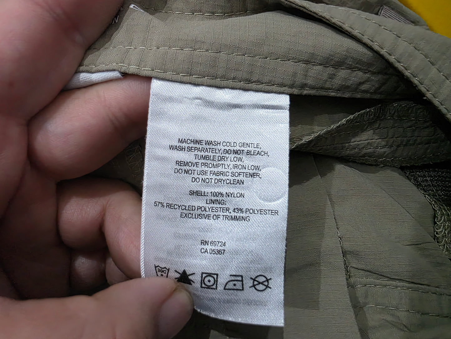 Pantalon Convertible Columbia 38x32 Omni Shade Caqui (Usado)
