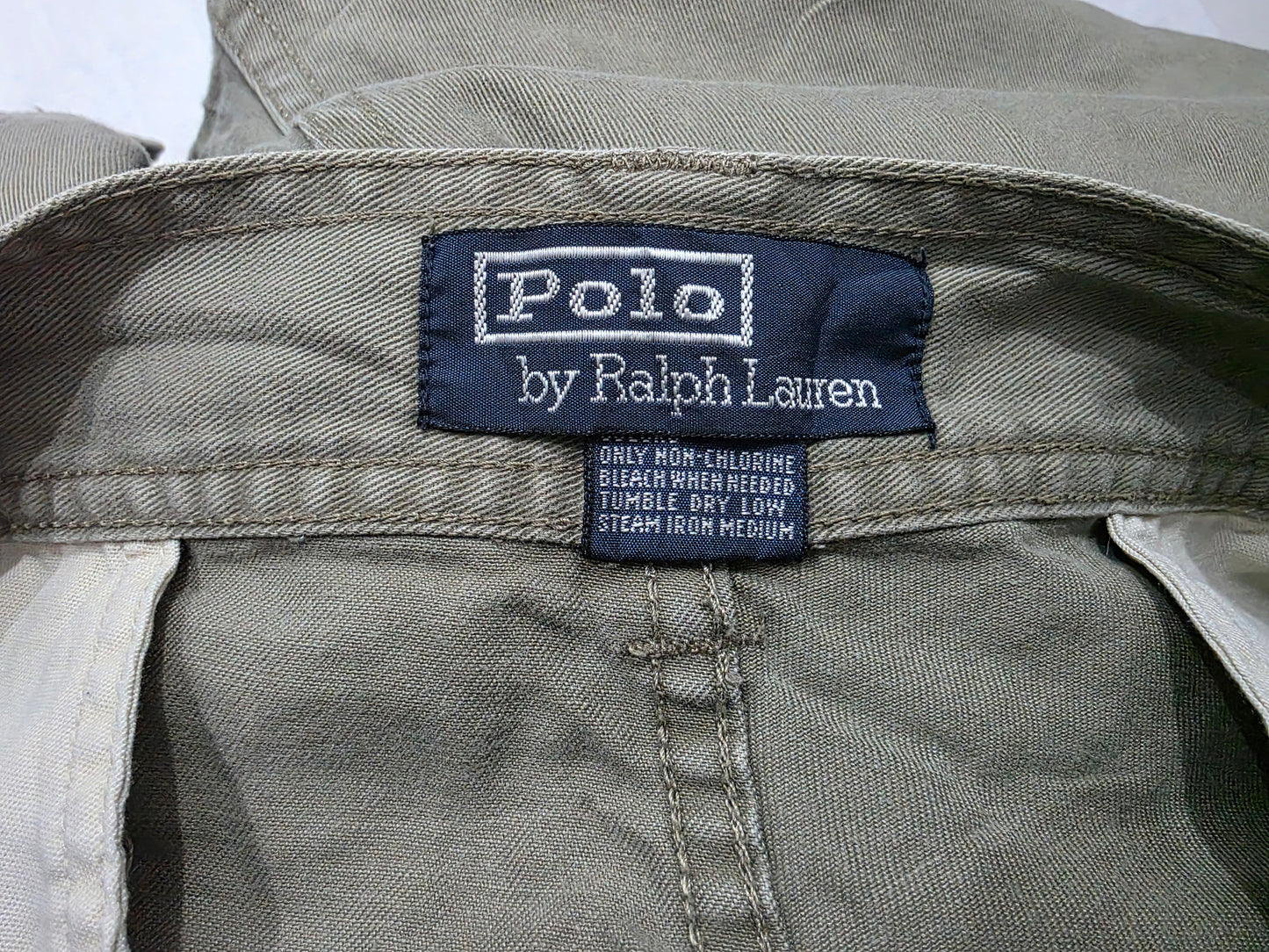 Bermuda Ralph Lauren Talla 30 Cargo Verde Deslavado (Usado)