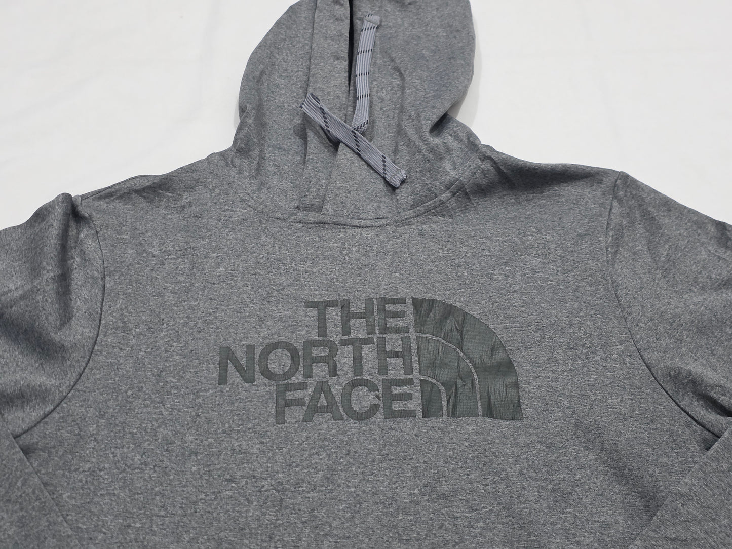 Sudadera The North Face Mediana M Gris (Usado)