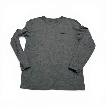 Playera Manga Larga Patagonia Mediana M Gris Logo (Usado)