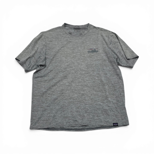 Playera Deportiva Patagonia Mediana M Gris Manga Corta (Usado)