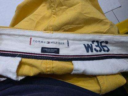 Bermuda Cargo Tommy Hilfiger Talla 36 Mostaza (Usado)