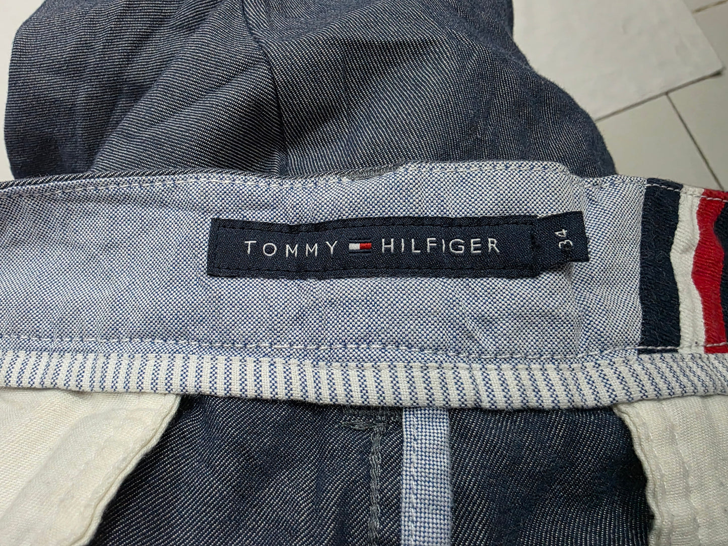 Bermuda Tommy Hilfiger Talla 34 Azul (Usado)