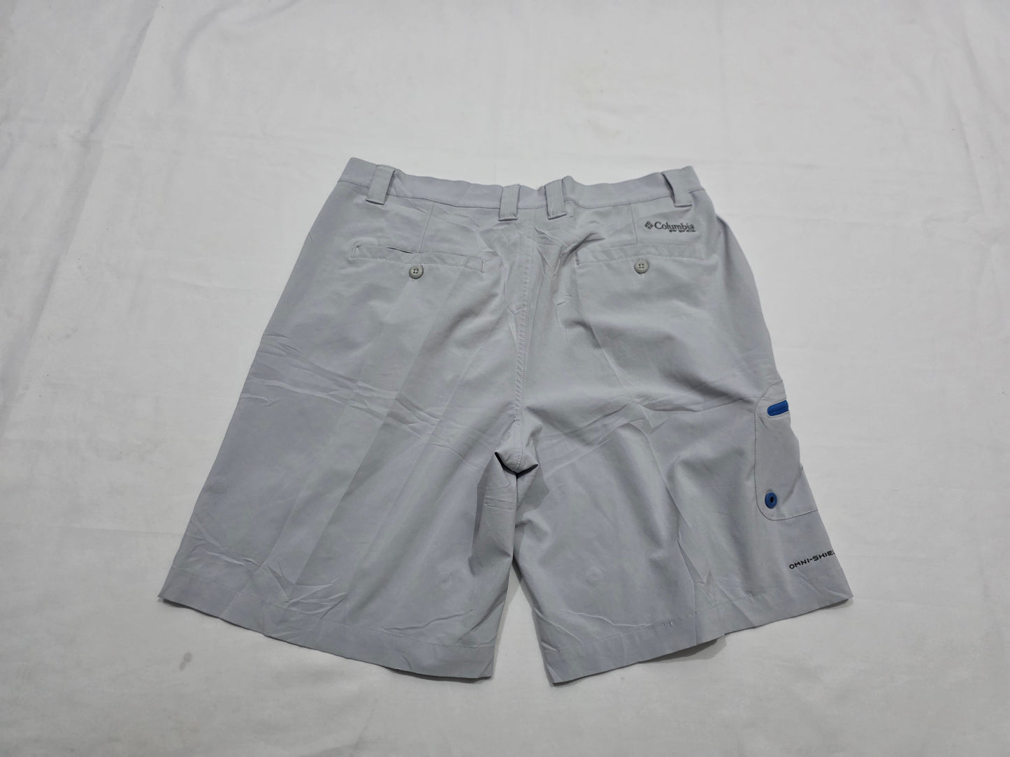 Bermuda Columbia Talla 36 Gris (Usado)
