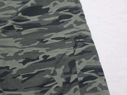 Bermuda Columbia Talla 42 Omni Shade Verde Camuflaje (Usado)