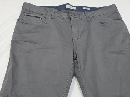 Pantalon Slim Recto Calvin Klein 38x30 Gris