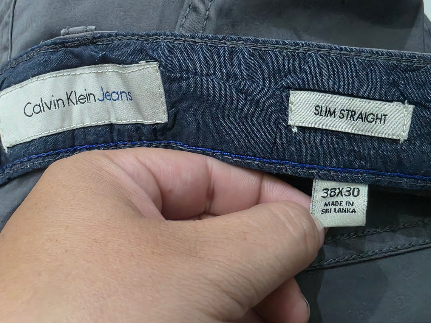 Pantalon Slim Recto Calvin Klein 38x30 Gris
