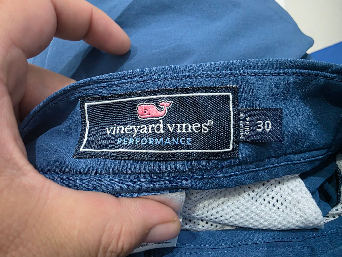 Bermuda Vineyard Vines Performance Talla 30 Azul