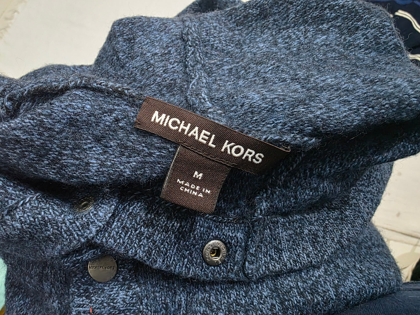 Sueter 3 Botones Con Gorro Michael Kors Mediana M Azul
