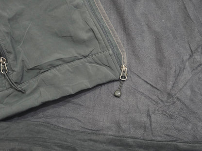 Chamarra The North Face Apex Grande L Gris