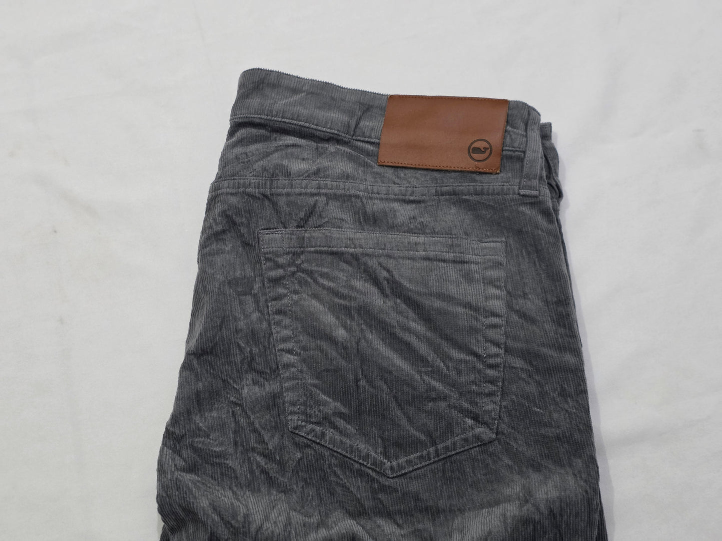 Pantalon Recto Pana Vineyard Vines 33x32 Gris