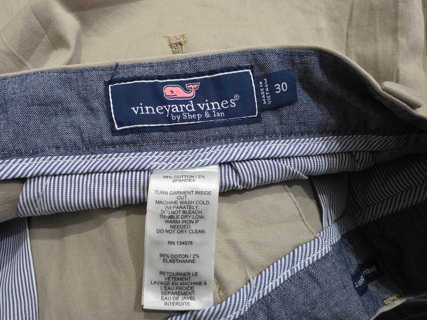 Bermuda Vineyard Vines Talla 30 Marron Breaker Short