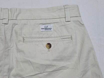 Bermuda Vineyard Vines Talla 32 Beige