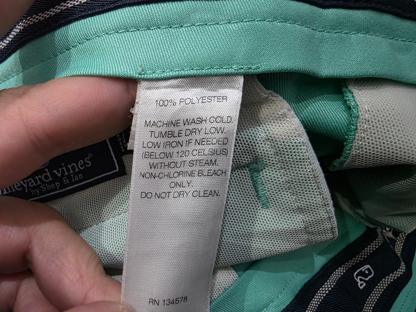 Bermuda Vineyard Vines Talla 36 Verde