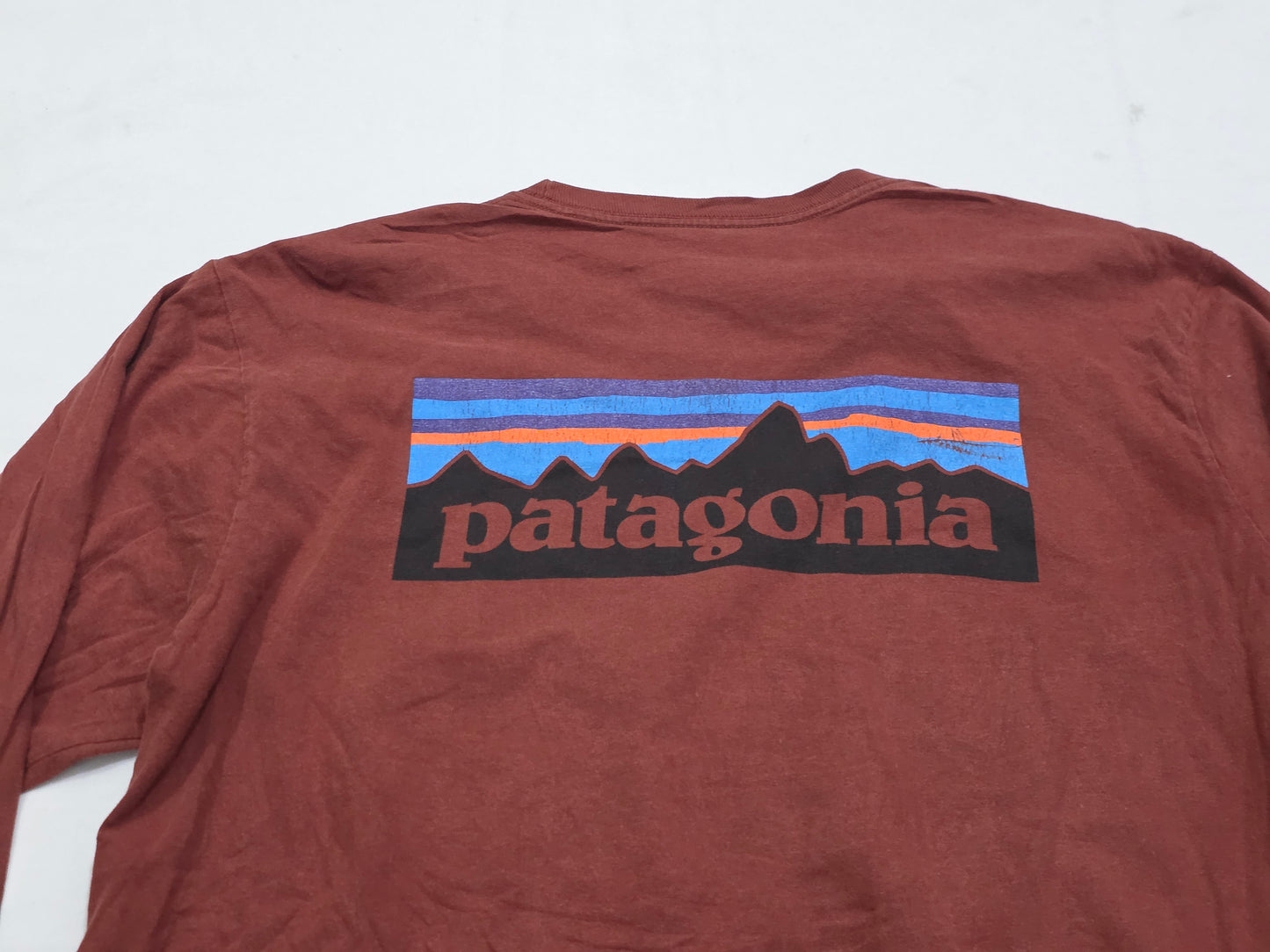 Playera Patagonia Grande L Vino Manga Larga