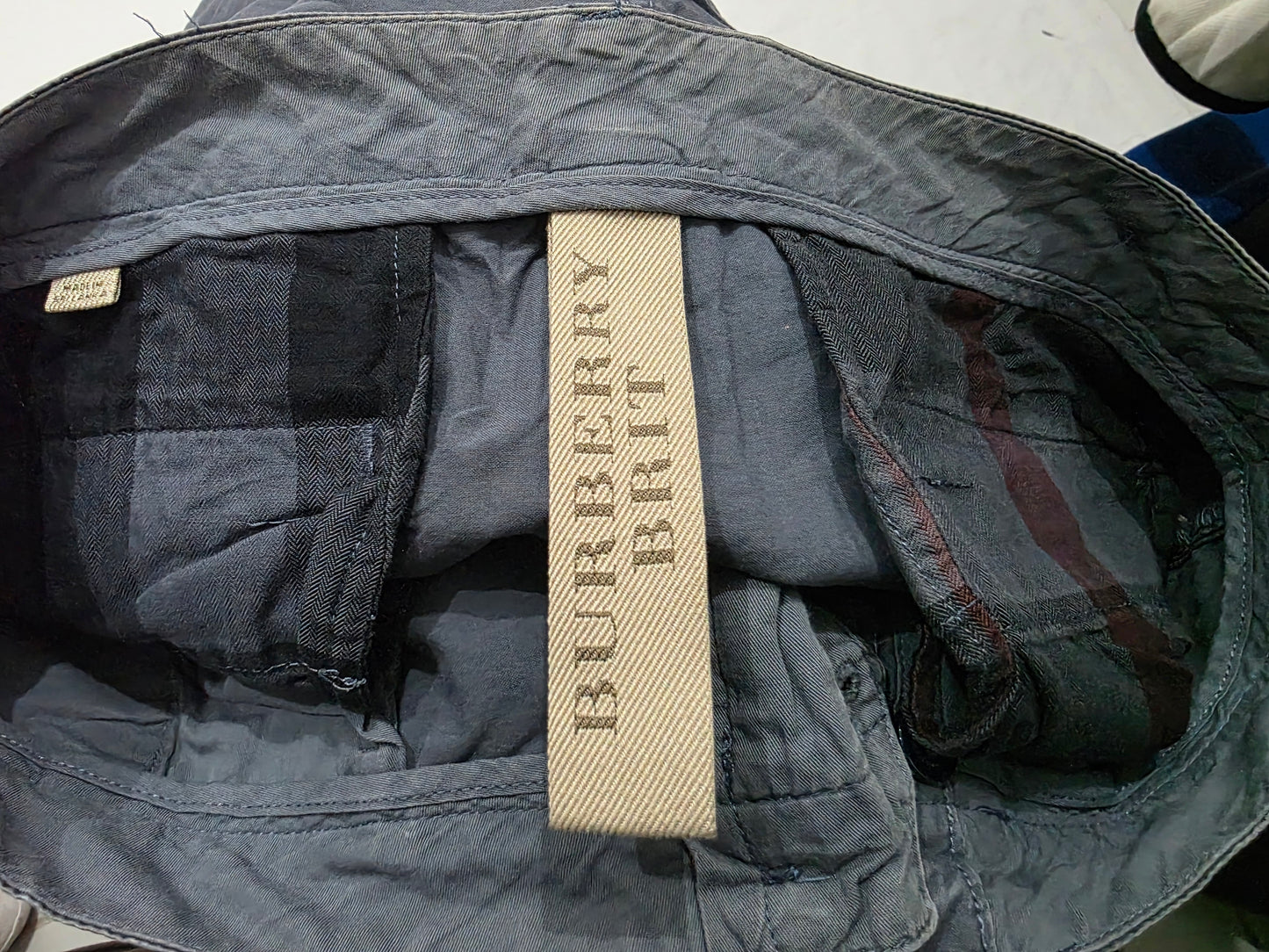 Bermuda Burberry Talla 30 R Gris Deslavado