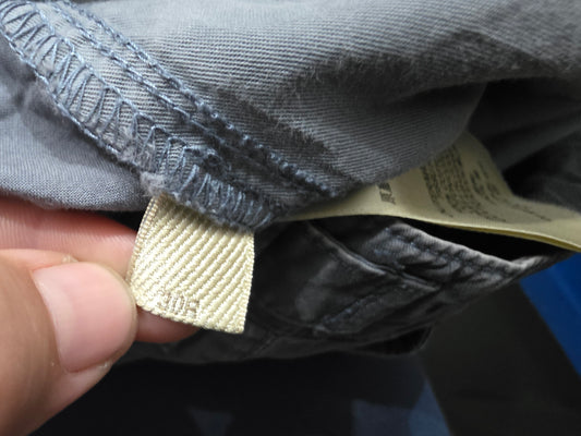Bermuda Burberry Talla 30 R Gris Deslavado