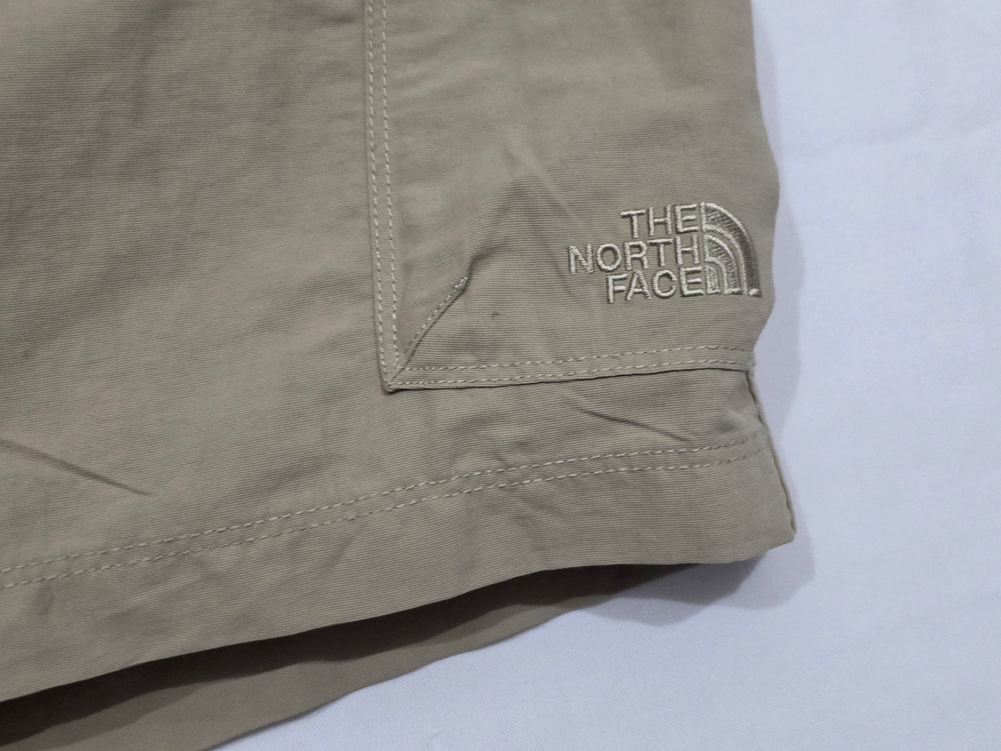 Bermuda Con Cinturon The North Face Xgrande Xl Caqui