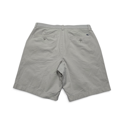 Bermuda Vineyard Vines Performance Talla 30 Beige Oscuro