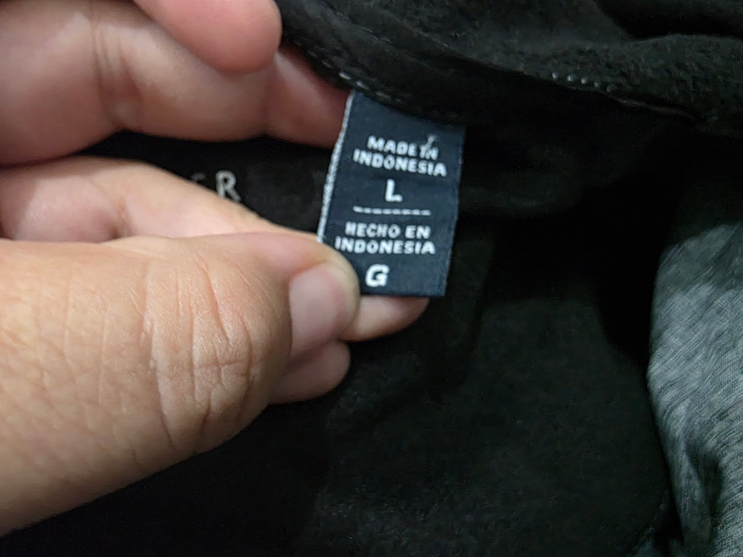 Chamarra Tommy Hilfiger Grande L Gris Resistente Viento (Usado)