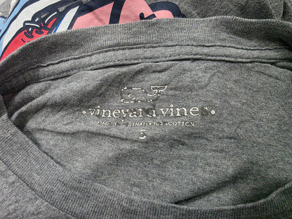 Playera Vineyard Vines Chico S Ballena Hockey Manga Larga (Usado)