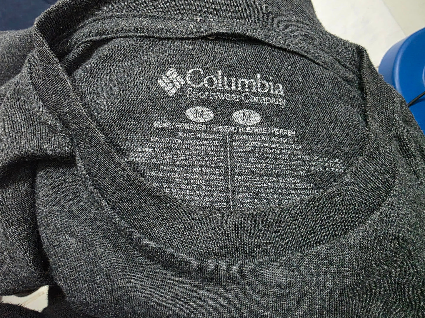 Playera Columbia Mediana M Gris (Usado)