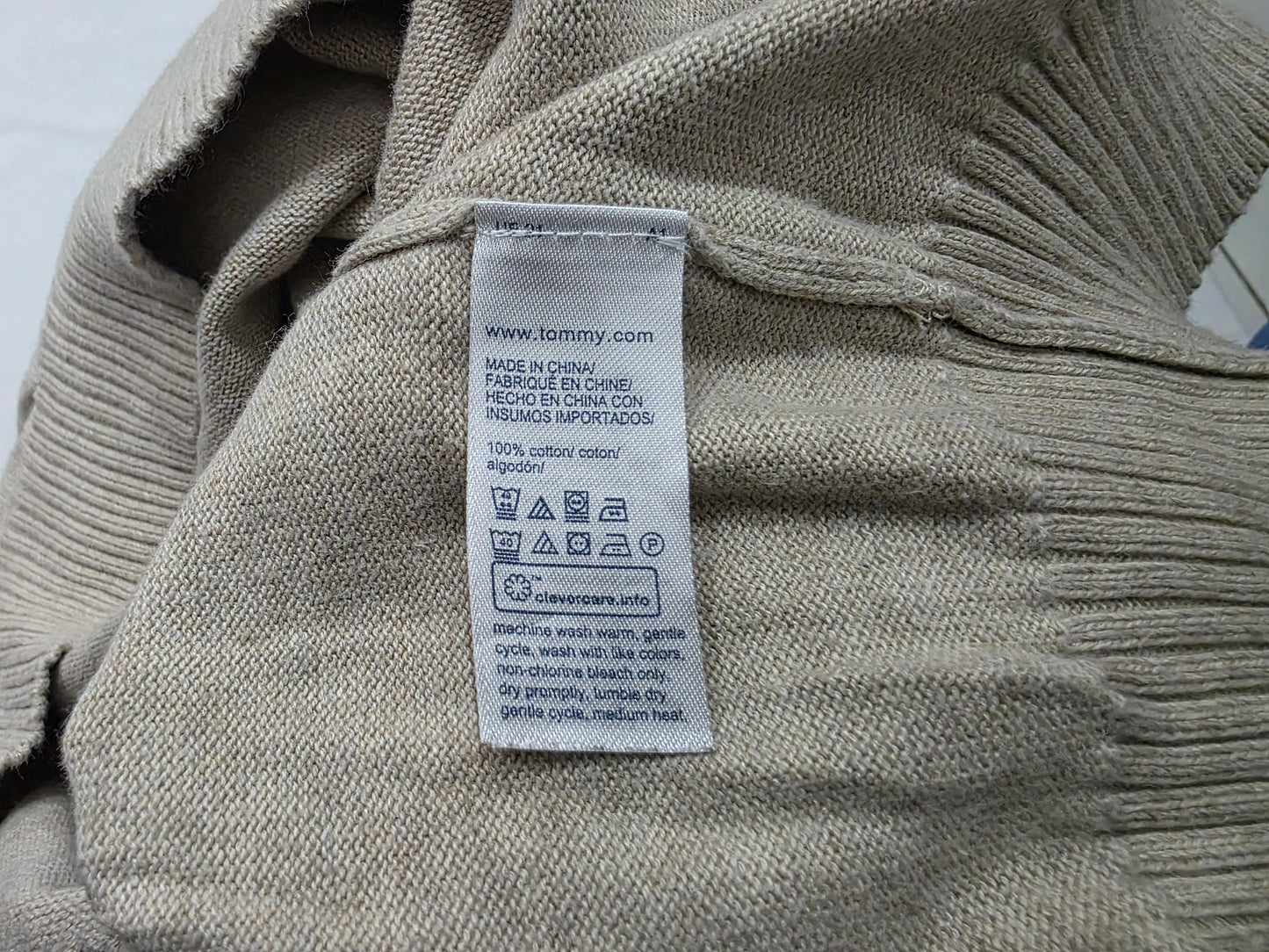 Sueter Tommy Hilfiger Xgrande Xl Cafe Cuello V (Usado)