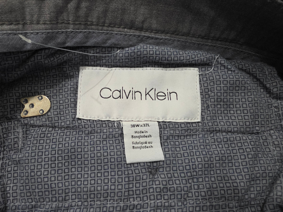 Pantalon Calvin Klein 38 X32 Gris Azul (Usado)