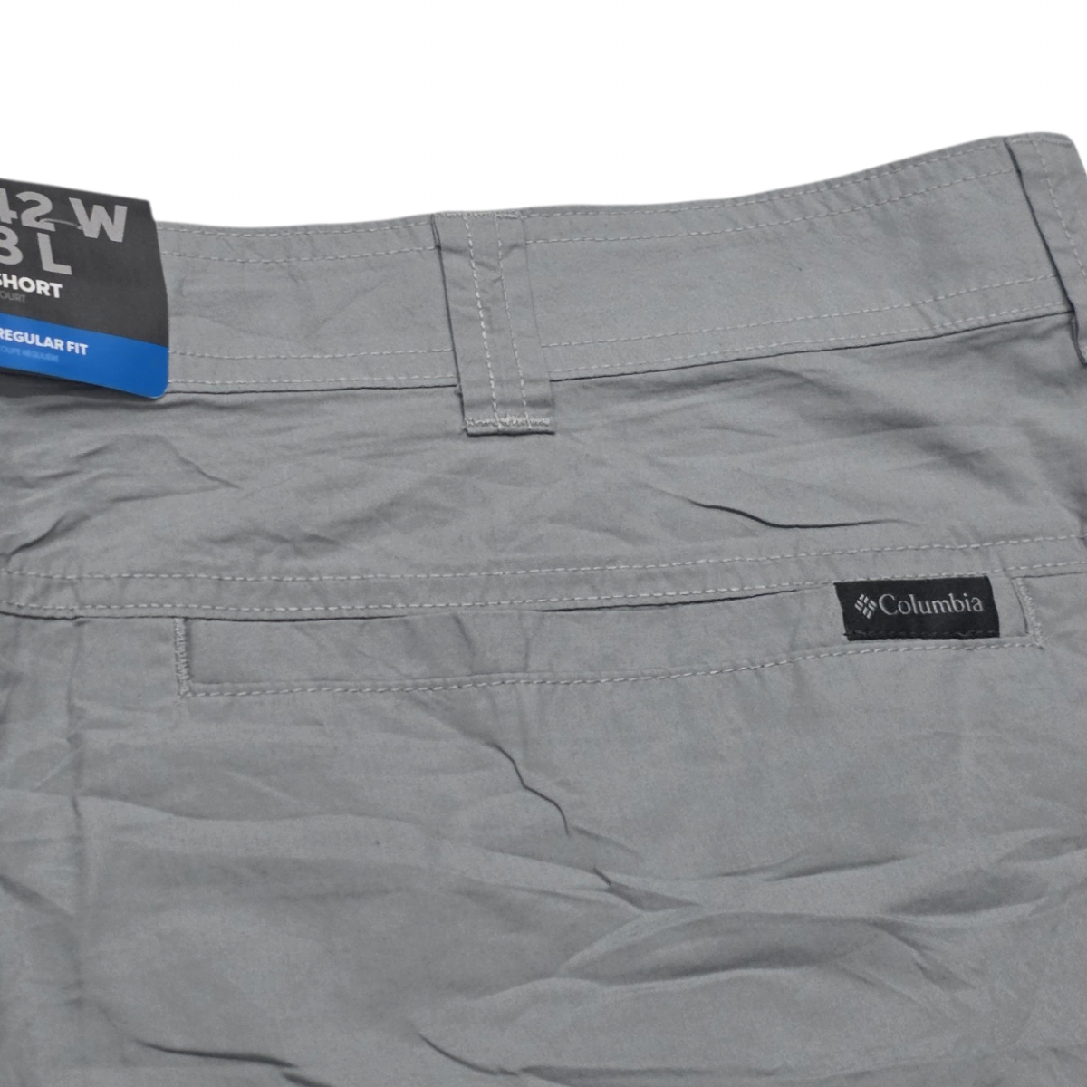 Bermuda Columbia Talla 42 Gris