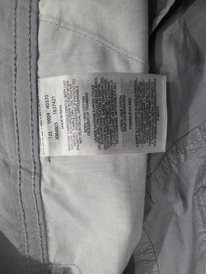 Bermuda Columbia Talla 42 Gris