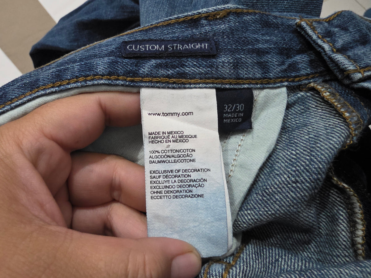 Pantalon Tommy Hilfiger 32x30 Custom Recto Azul (Usado)