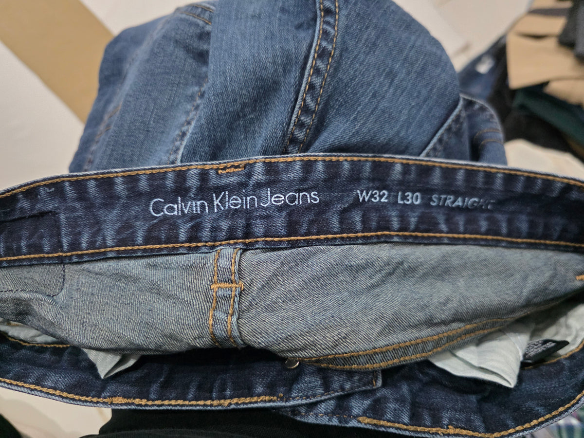 Pantalon Calvin Klein 32x30 Recto Azul Marin (Usado)