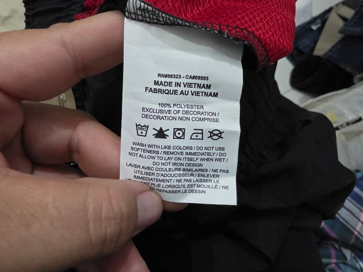 Pants Jordan Grande L Negro Con Rojo (Usado)