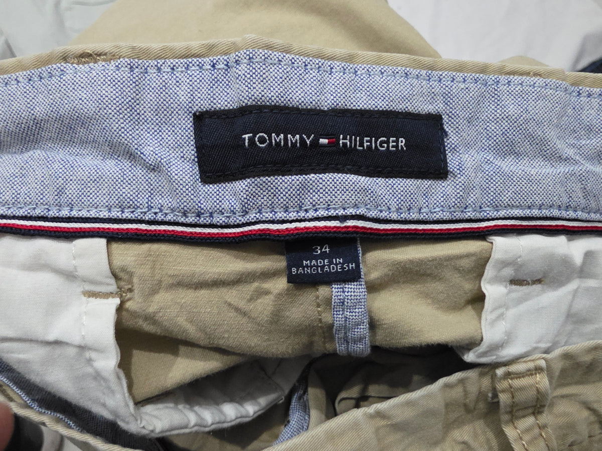 Bermuda Tommy Hilfiger Talla 34 Cafe (Usado)
